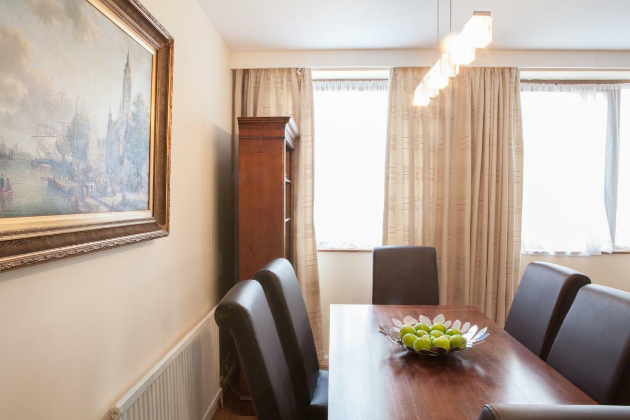 Victoria And Buckingham Palace Apartments Лондон Экстерьер фото
